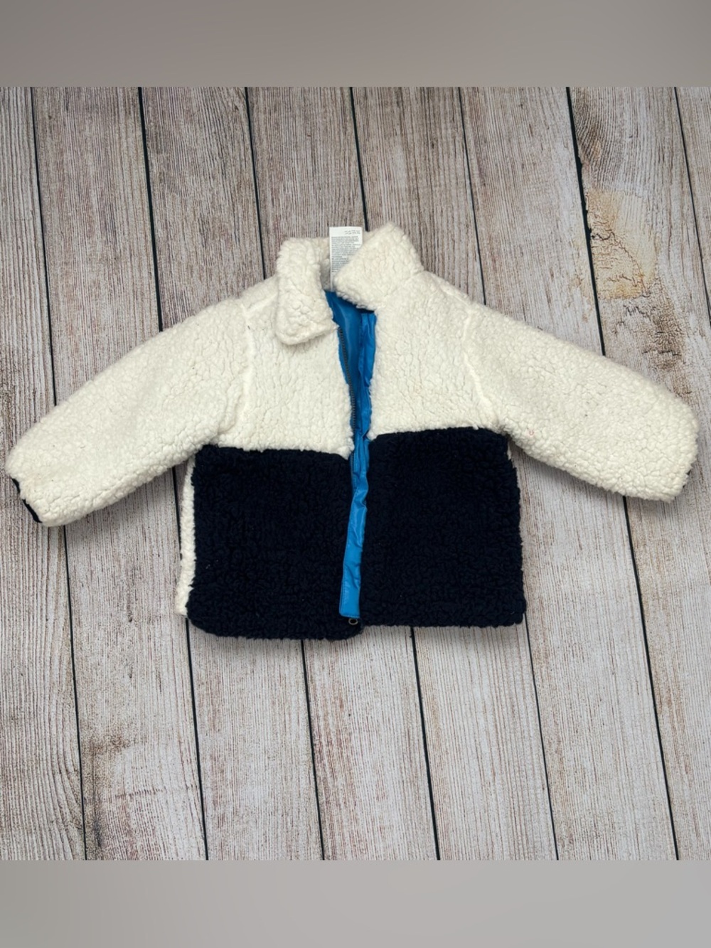 First Impressions Cozy Two-Tone Sherpa Jacket